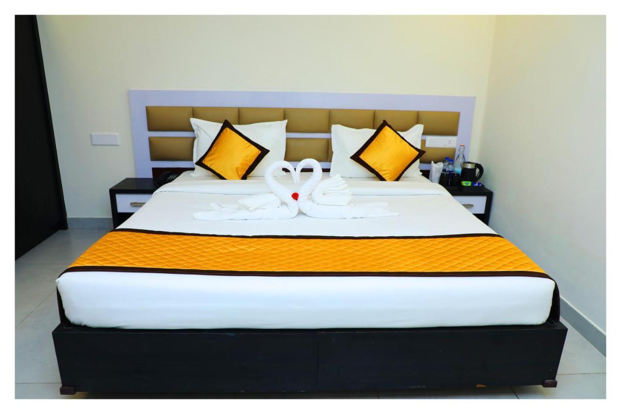 Clarks Inn Express ,Sirkazhi Dış mekan fotoğraf