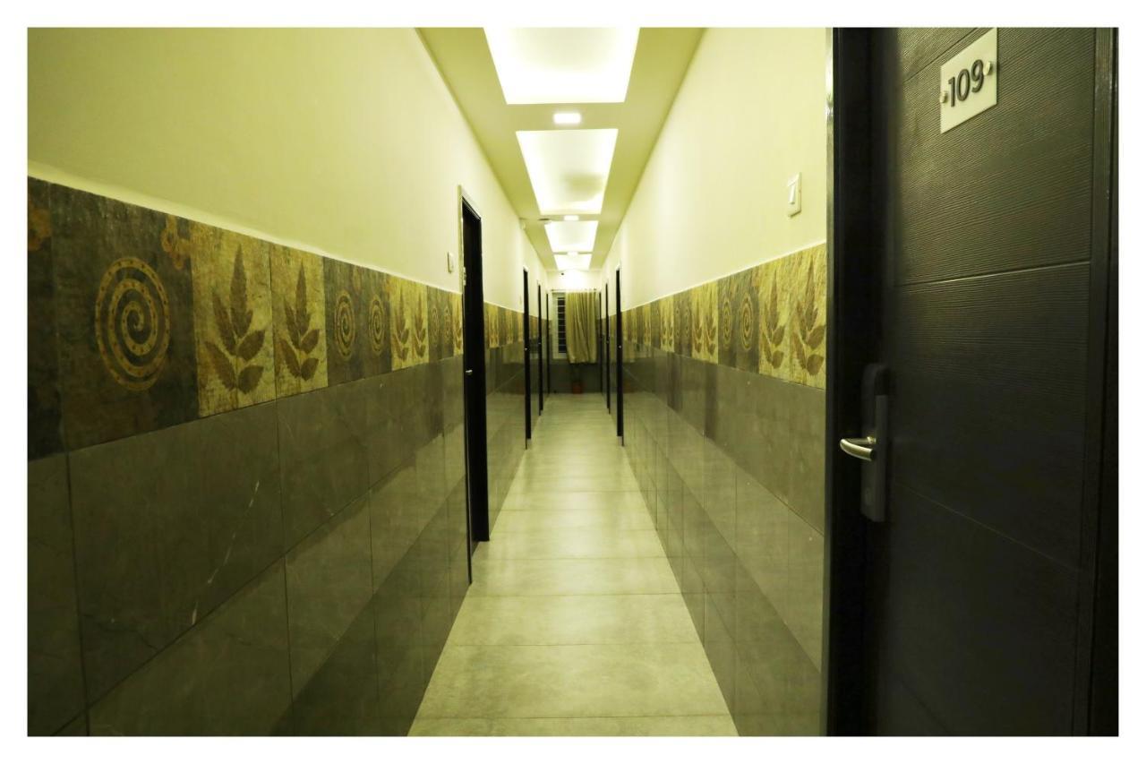 Clarks Inn Express ,Sirkazhi Dış mekan fotoğraf